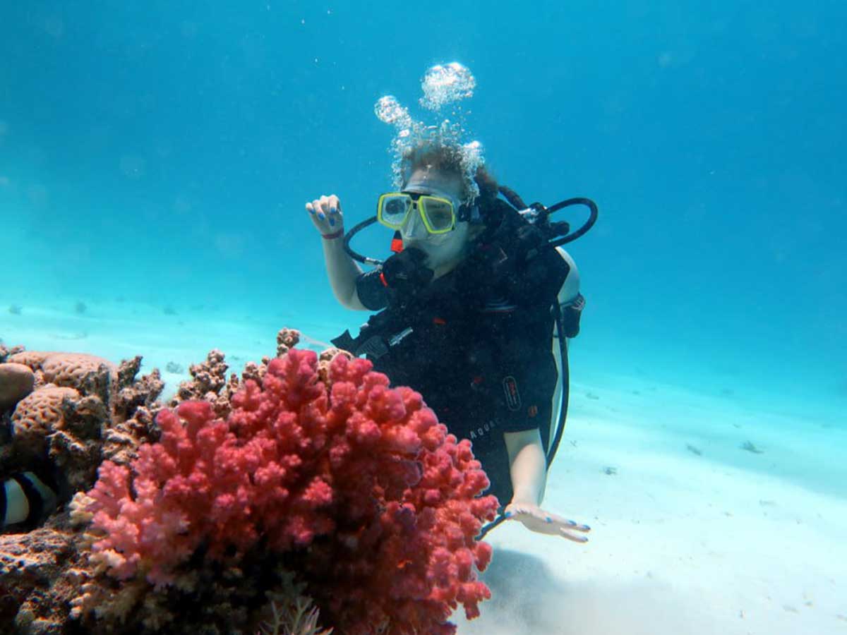 CMAS Dive Courses In Hurghada