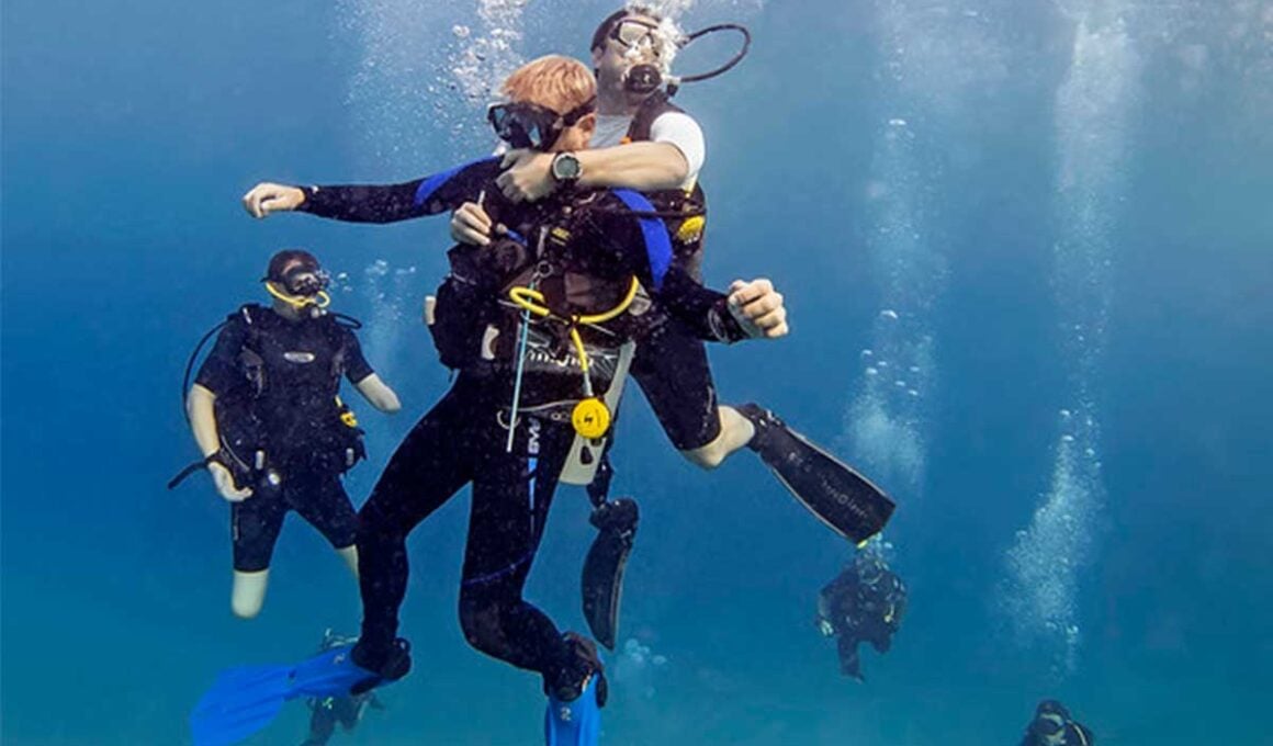 PADI Rescue Diver Course Diving Hurghada