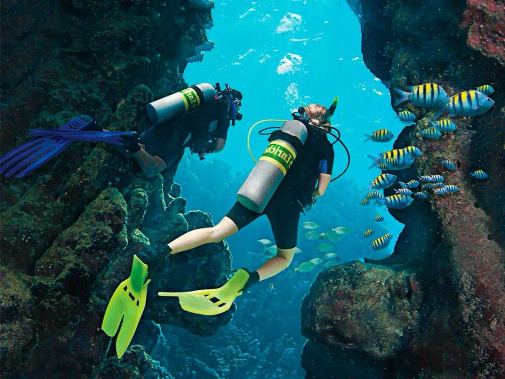 Scuba Divers using Enriched Air Nitrox in Hurghada