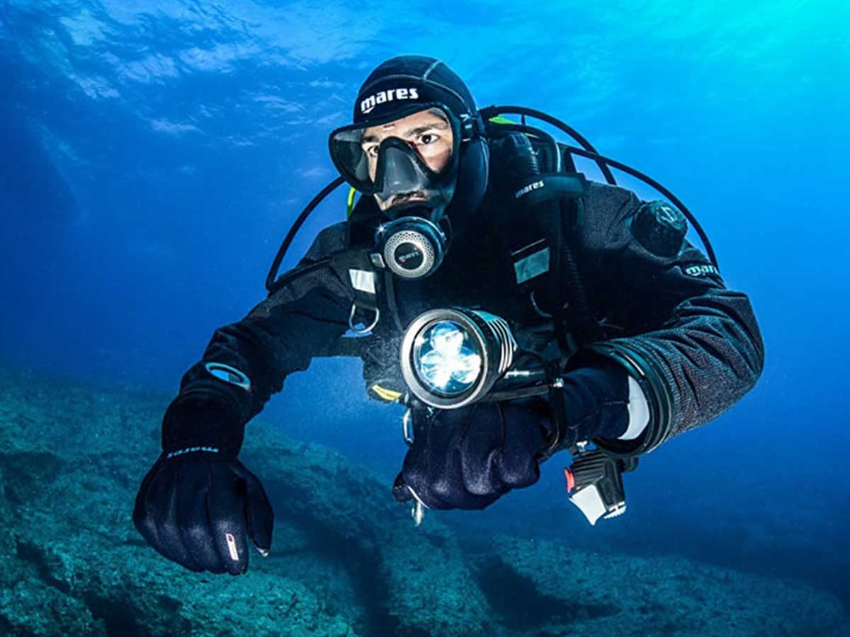 Dry Suit Diver Course