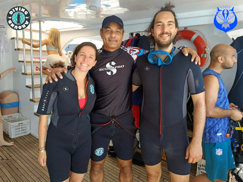 At Diving Around, the French CMAS training - Chez Diving Around, la formation CMAS française